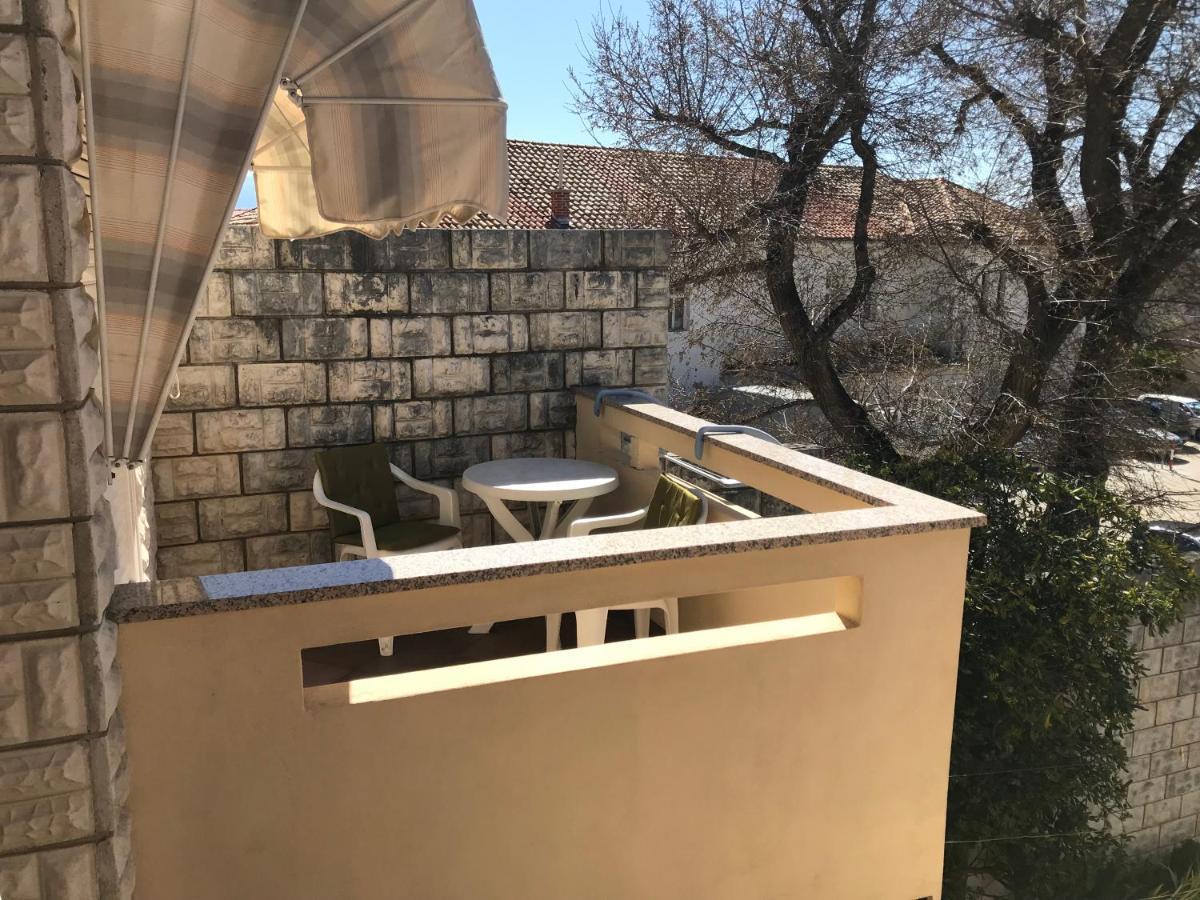 Summer Rooms Baska Exterior foto